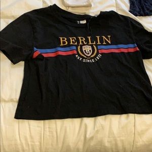 Berlin crop top